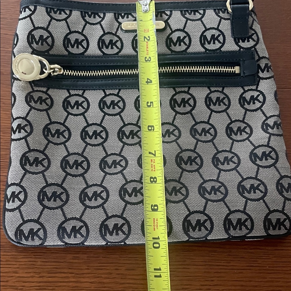 Michael Kors Monogram Black and Tan Crossbody Bag - Picture 4 of 17